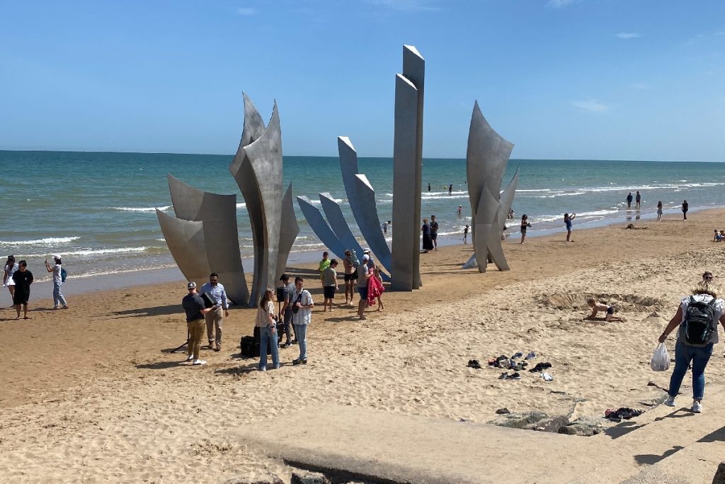 Omaha-Beach.jpg