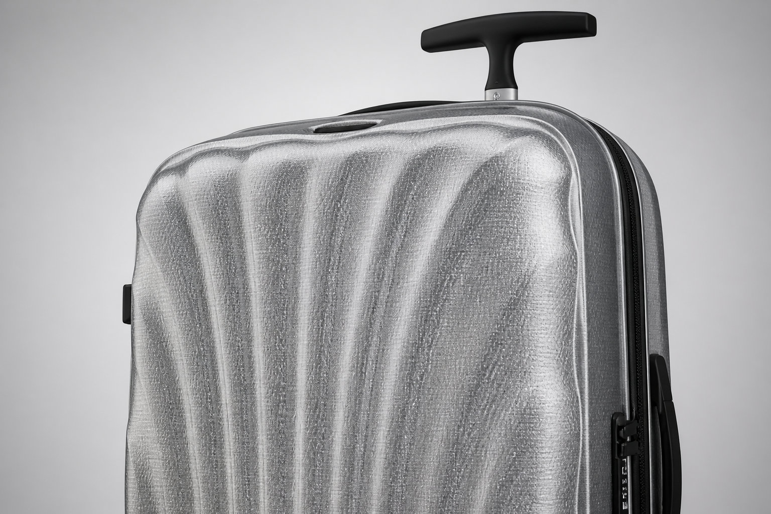 Samsonite Cosmolite : la performance du Curv ultra-léger
