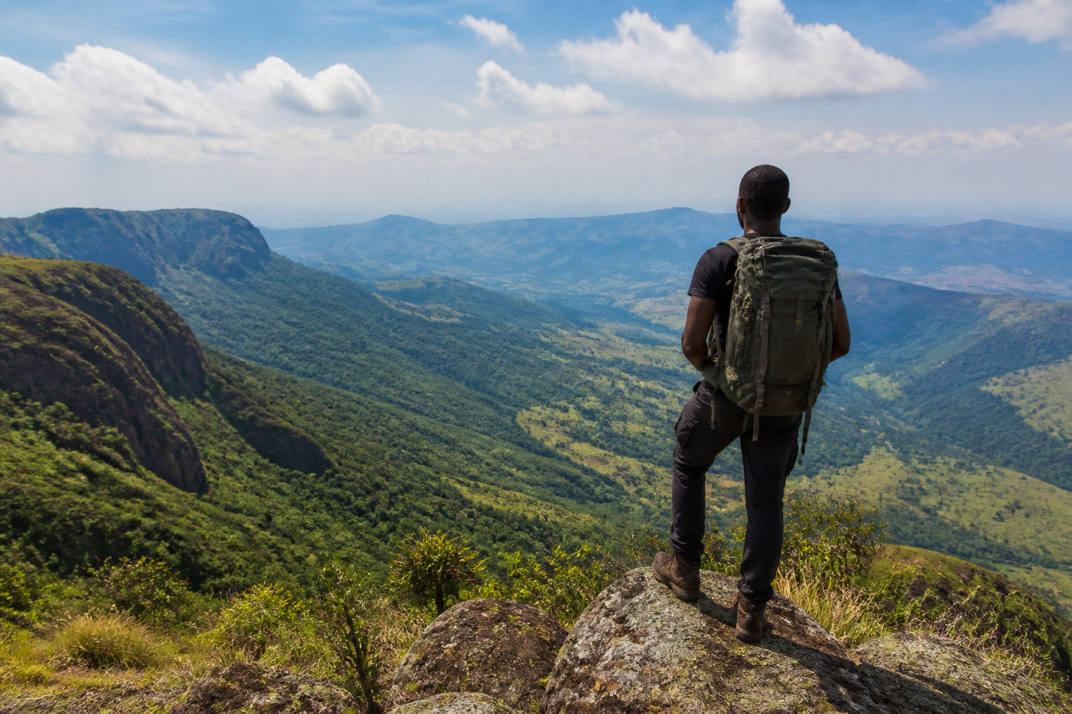 Quel est le meilleur comparateur d'assurance voyage en 2026 ? 32 Chapka Assurances : 3 avantages majeurs pour les expatriés et voyageurs au long cours